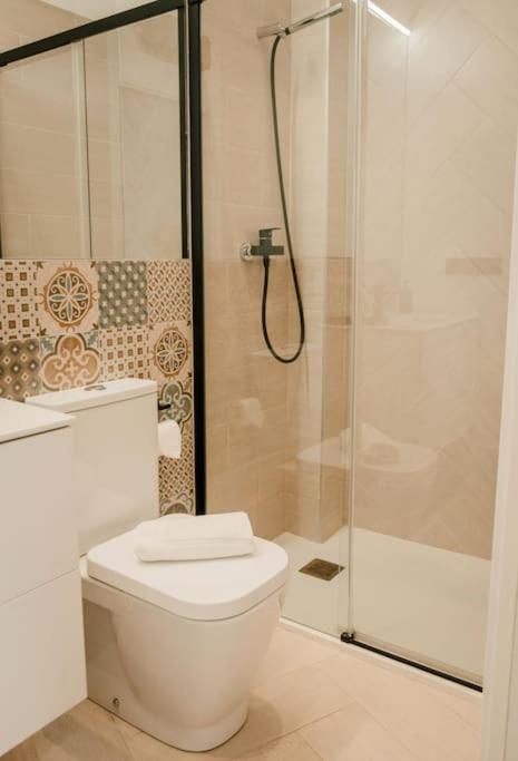 Compleet En Modern Appartement In Het Authentieke Stadshart Villajoyosa Esterno foto
